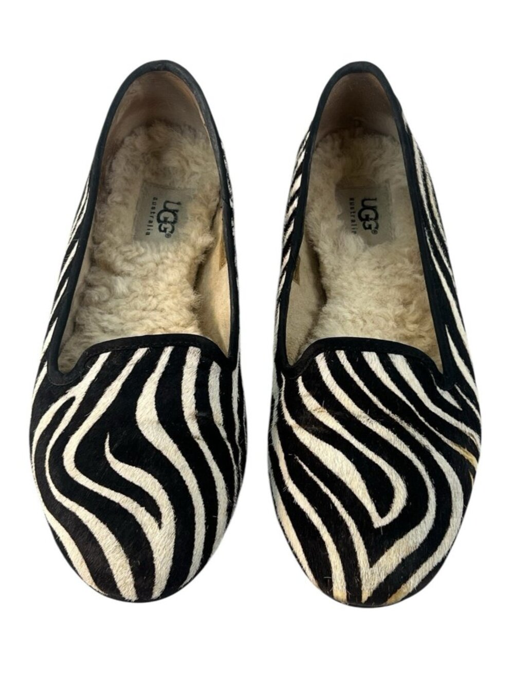 UGG Zebra Calf Hair Loafers Size 8 Black Cream Shearling Lined Ballet Flats - Picture 2 of 8